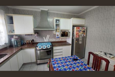 9_photo/94c8cecafd.40d9156f2e18fdd4-ATLAS-98285f68-9c79-499e-b722-fda2c404a2b8.jpg de casa à venda com 3 quartos, 256m² em Jardim Nova Europa, Campinas