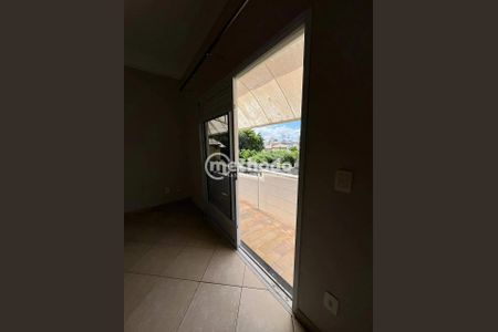 10_photo/94c8ced159.9b858b56d7bd4684-ATLAS-75d09d02-8553-42a8-8394-843192c82922.jpg de casa de condomínio para alugar com 3 quartos, 251m² em Vila Marieta, Campinas