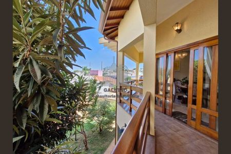 3_photo/94c8ced15d.9b858b56d7bd4684-ATLAS-11df6f38-081c-4568-b2d5-b93c7d0834fd.jpg de casa de condomínio à venda com 3 quartos, 308m² em Jardim Nova Europa, Campinas