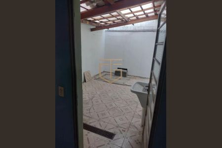 7_photo/94c8ced5a7.93b8fa184532727f-ATLAS-69741b7f-c53d-4e15-970f-c4a2997e1831.jpg de casa à venda com 2 quartos, 50m² em Jardim Okita, Campinas