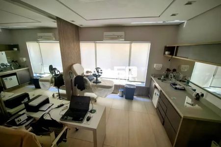 8_photo/94c8ced82d.4cea1a0b3f6bbd2f-ATLAS-d58e71bf-2855-40ce-a23f-aabcbdae65d0.jpg de casa para alugar com 3 quartos, 290m² em Vila Paraiso, Campinas