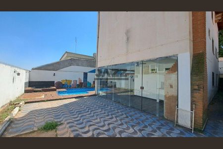 32_photo/94c8cedbc9.cb2272fcfeb20142-ATLAS-3d0afac1-cb99-4a0d-b10c-ba417a9ec53f.jpg de casa à venda com 5 quartos, 405m² em Jardim dos Oliveiras, Campinas