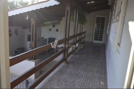 25_photo/94c8cedd5d.ea0ff2ffec9a0f1c-ATLAS-ac15f9bd-d9cb-4dea-9224-5cb421bfeb30.jpg de casa à venda com 3 quartos, 202m² em Vila Joaquim Inacio, Campinas