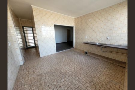 47_photo/94c8cedd61.f345512ed55e18c2-ATLAS-ede898ba-45f3-4bb9-bcc4-1d9d43f67a7e.jpg de casa para alugar com 4 quartos, 200m² em Ponte Preta, Campinas