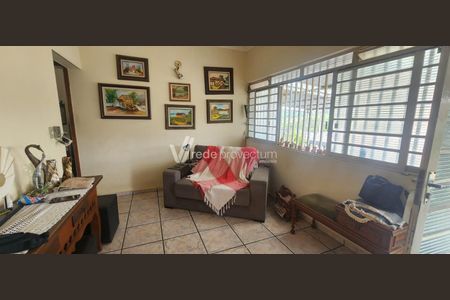 11_photo/94c8cee223.8cbbc6e43ead3576-ATLAS-d2659c6a-a8d5-4001-b8e6-bb851fd86c2f.jpg de casa à venda com 3 quartos, 130m² em Vila Lemos, Campinas
