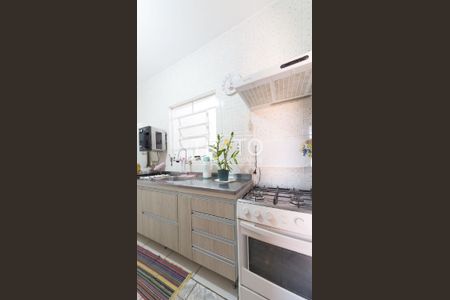 5_photo/94c8cee291.3aed5bbd04158097-ATLAS-99a784c0-844c-40f4-832f-8df39b131c90.jpg de casa à venda com 5 quartos, 206m² em Jardim São Fernando, Campinas