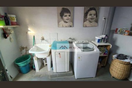 18_photo/94c8cee80b.0f81dd1a9a4f6ffb-ATLAS-79f7b8d5-8f18-4445-9d37-6554e0cd39c1.jpg de casa à venda com 4 quartos, 240m² em Vila Joaquim Inacio, Campinas