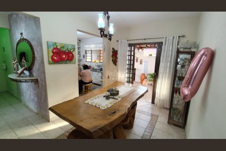 9_photo/94c8cee835.fc3124ead6c5d417-ATLAS-709136f7-6f2c-49ef-9efb-3c8c3a98e20d.jpg de casa à venda com 4 quartos, 240m² em Vila Joaquim Inacio, Campinas