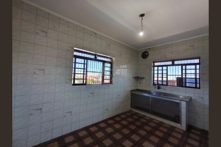 17_photo/94c8ceea05.4b5f5827c7f3d090-ATLAS-add32fe3-bd03-4366-87eb-a7e1fd7941f3.jpg de casa para alugar com 3 quartos, 200m² em Vila Georgina, Campinas