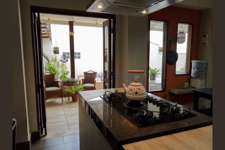 7_photo/94c8ceefd1.80a7f3f1b00bd23a-ATLAS-77e0e2ae-b6c8-4163-a1b6-a31db9dbbe82.jpg de casa à venda com 3 quartos, 180m² em Jardim Carlos Lourenço, Campinas