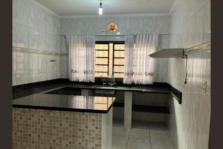 33_photo/94c8cef79d.f468b0c7bf094498-ATLAS-7e0c7109-e0c8-44e2-8f6f-ec6b7f553323.jpg de casa para alugar com 4 quartos, 240m² em Jardim Carlos Lourenço, Campinas