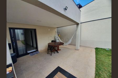 19_photo/94c8cef7af.fb2e7a60a8bfd920-ATLAS-7e0e2759-cb7f-4e8b-b256-ed04395af1f1.jpg de casa à venda com 4 quartos, 375m² em Jardim Carlos Lourenço, Campinas