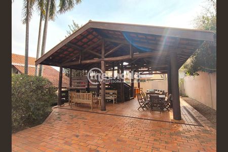 5_photo/94c8cf0571.7e2ea02b9085bf9d-ATLAS-a86a7a9f-baec-4de2-a43f-7a24ce3bc1d2.jpg de casa de condomínio à venda com 4 quartos, 300m² em Jardim Santa Marcelina, Campinas