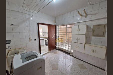 11_photo/94c8cf0b23.f3c76de874ac18de-ATLAS-9d0e5736-8ad0-4d8a-9a1c-55948aaeb116.jpg de casa à venda com 3 quartos, 256m² em Via Brandina, Campinas