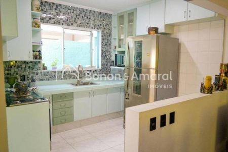 11_photo/94c8cf0b8f.98319c766f537efd-ATLAS-f64e8470-55d5-4d59-906f-02228a9d77a9.jpg de casa de condomínio à venda com 4 quartos, 215m² em Vila Brandina, Campinas