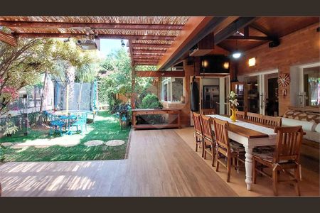 7_photo/94c8cf0fff.b37fb779aadef412-ATLAS-0eb75c3c-2a46-446d-951f-9ecce623e25c.jpg de casa de condomínio à venda com 5 quartos, 550m² em Parque Nova Campinas, Campinas