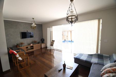 6_photo/94c8cf12a3.6c5c93e045adfc60-ATLAS-c340ae39-0ce7-40af-abbe-9ce7d93ab6b5.jpg de casa à venda com 5 quartos, 288m² em Vila Brandina, Campinas