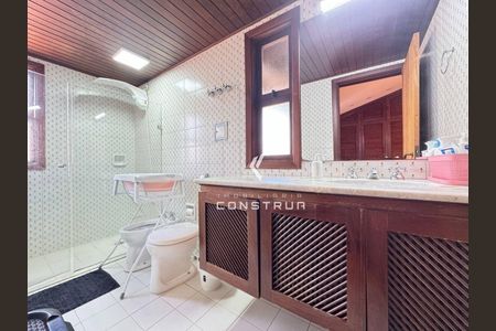 5_photo/94c8cf13ad.3714cccd63f8fe2d-ATLAS-05cf51e9-da4d-4a91-a80e-e40973714422.jpg de casa à venda com 5 quartos, 338m² em Jardim das Paineiras, Campinas