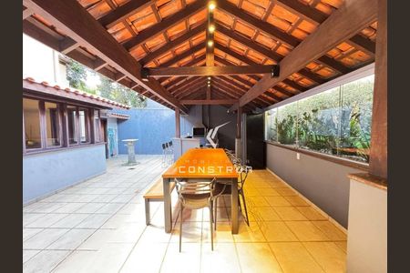 5_photo/94c8cf13ad.3714cccd63f8fe2d-ATLAS-35eafe47-55b2-4105-8d9e-13beec1ffb5b.jpg de casa à venda com 5 quartos, 338m² em Jardim das Paineiras, Campinas