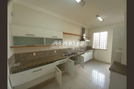 7_photo/94c8cf13af.31f8faead97f4406-ATLAS-dc5cfa7b-b48c-4e00-b6b1-257588fb3e01.jpg de casa para alugar com 4 quartos, 335m² em Jardim das Paineiras, Campinas