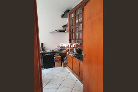 10_photo/94c8cf14ef.751bca41ac608a7d-ATLAS-d358e0e2-adcc-4fd5-b603-f07aef9cece0.jpg de casa à venda com 4 quartos, 272m² em Jardim Bom Retiro, Campinas