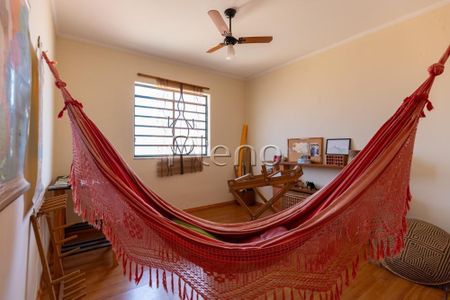 2_photo/94c8cf17d1.e5c1dbf3952ec410-ATLAS-438e7f53-8ff3-4e98-8f28-700dd72fabf7.jpg de casa à venda com 3 quartos, 240m² em Jardim Guarani, Campinas