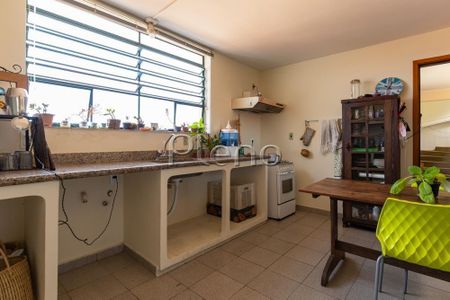 10_photo/94c8cf17d1.e5c1dbf3952ec410-ATLAS-b639a0b0-e97e-45be-aaee-c8f069d0ef47.jpg de casa à venda com 3 quartos, 240m² em Jardim Guarani, Campinas