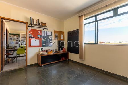 12_photo/94c8cf17d1.e5c1dbf3952ec410-ATLAS-da5b60a2-8ca3-46dd-b0d0-4f486ac5155d.jpg de casa à venda com 3 quartos, 240m² em Jardim Guarani, Campinas