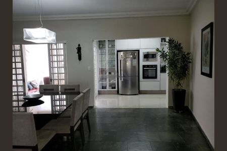 3_photo/94c8cf17ef.4e221277b30b404d-ATLAS-80723898-fbb7-4627-98d3-dd2329efbc5e.jpg de casa à venda com 4 quartos, 461m² em Jardim Paraíso, Campinas