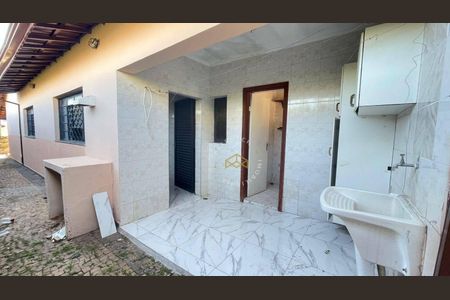 3_photo/94c8cf1943.788a223d3b8e2c37-ATLAS-d4376f15-c444-413f-9652-50da4367fd47.jpg de casa à venda com 5 quartos, 215m² em Jardim Paranapanema, Campinas