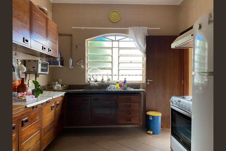 5_photo/94c8cf1a01.50e5445118cb04be-ATLAS-e3c890ec-5c0e-4706-8b9f-1007cc606fa7.jpg de casa à venda com 3 quartos, 228m² em Jardim Guarani, Campinas