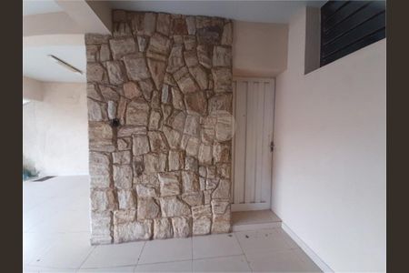 3_photo/94c8cf22a5.dc8bbd111761e841-ATLAS-2a09f96f-0fa6-41be-bbaf-b8f8241562ee.jpg de casa à venda com 4 quartos, 286m² em Jardim Guarani, Campinas
