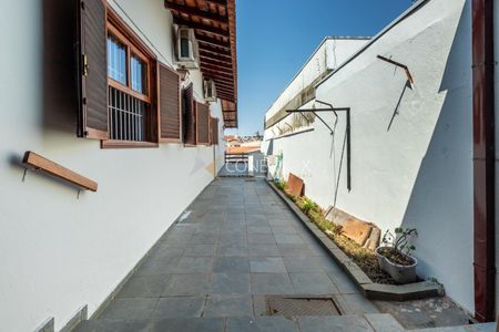 5_photo/94c8cf22a5.dc8bbd111761e841-ATLAS-c69077f2-dfc5-4f56-9834-b1c776be250a.jpg de casa para alugar com 4 quartos, 286m² em Jardim Guarani, Campinas