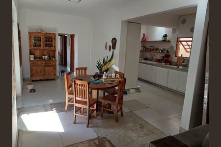 3_photo/94c8cf25af.db20ad0f7650a763-ATLAS-a33da2ce-d734-4790-8d0e-a8640356f3c5.jpg de casa à venda com 4 quartos, 240m² em Jardim Proença, Campinas