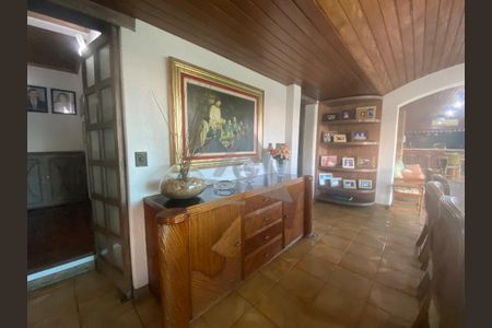 4_photo/94c8cf2f35.f38e38137a2159e3-ATLAS-1866e3a7-bcf0-4ead-afcc-e4993acd90e0.jpg de casa à venda com 4 quartos, 250m² em Vila Elza, Campinas