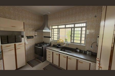 20_photo/94c8cf33b7.0ca94d7a0a945125-ATLAS-84fd7b5f-89a2-4d3f-b622-6813f595f382.jpg de casa à venda com 3 quartos, 240m² em Ponte Preta, Campinas