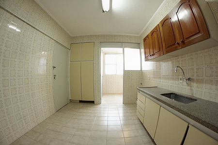 13_photo/94c8cf341b.e9442bc21db745e3-ATLAS-aa3aaa03-7edb-410c-97c5-285db63634a2.jpg de apartamento à venda com 4 quartos, 98m² em Bosque, Campinas