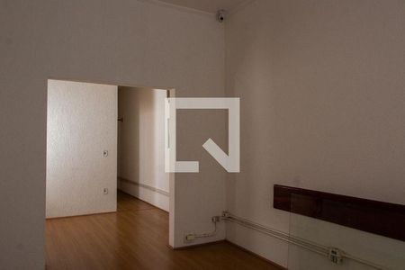 7_photo/94c8cf344f.3aed5bbd04158097-ATLAS-390babd7-0513-4f90-8b03-51f08cb931e6.jpg de casa à venda com 3 quartos, 228m² em Centro, Campinas