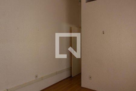 30_photo/94c8cf344f.3aed5bbd04158097-ATLAS-68cf8b33-0e41-48fd-8ad9-ed7a2a87b457.jpg de casa à venda com 3 quartos, 228m² em Centro, Campinas