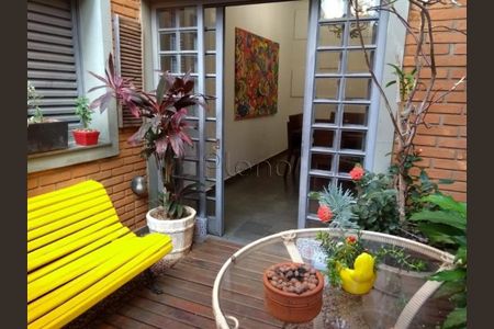 5_photo/94c8cf3da7.0f81dd1a9a4f6ffb-ATLAS-f0b9a007-e355-4ba5-8ed3-3158457581db.jpg de casa à venda com 5 quartos, 437m² em Jardim Guarani, Campinas