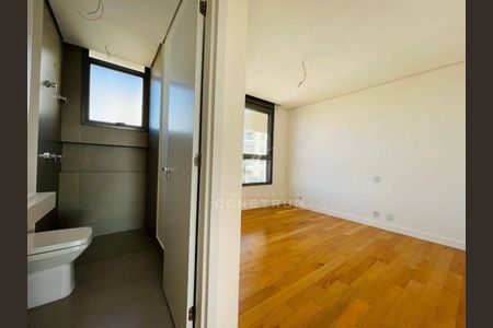 5_photo/94c8cf3f3b.141df0462dfb14bb-ATLAS-42332abd-40e5-4a9e-ae48-c6f0f63da6ba.jpg de apartamento para alugar com 3 quartos, 169m² em Nova Campinas, Campinas