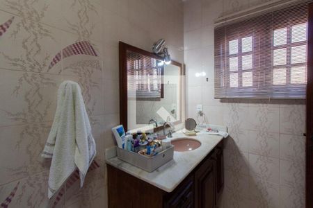 42_photo/94c8cf4215.b5696f22bdf5eb27-ATLAS-e6111ff8-b94e-410e-b2d1-735b9a578fc9.jpg de casa à venda com 3 quartos, 284m² em Jardim Sao Carlos, Campinas