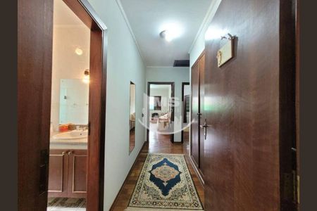 7_photo/94c8cf432b.466ff750729a0d4b-ATLAS-585fcd72-ffbe-439b-9d32-810e87fbecbd.jpg de casa à venda com 4 quartos, 276m² em Jardim Sao Carlos, Campinas