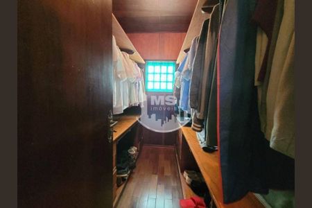 10_photo/94c8cf432b.466ff750729a0d4b-ATLAS-6b2ebca0-ec4e-49b1-ae6a-fdd91f8fe8d9.jpg de casa à venda com 4 quartos, 276m² em Jardim Sao Carlos, Campinas