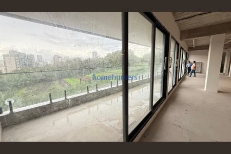 3_photo/94c8cf445b.54887b4dc90f8163-ATLAS-2d21b6f3-274b-489d-8a09-daeaaee6893d.jpg de casa para alugar com 1 quarto, 993m² em Nova Campinas, Campinas