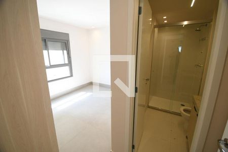 3_photo/94c8cf47f1.8b3ba797b0a6696f-ATLAS-340a41d3-71ae-466d-9788-db6415e5e7af.jpg de apartamento à venda com 3 quartos, 126m² em Cambuí, Campinas