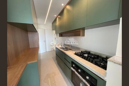 4_photo/94c8cf480d.d32515f1dc6366bd-ATLAS-04e4e0a0-27bf-422b-a88c-4061a9c22a4e.jpg de apartamento para alugar com 3 quartos, 126m² em Cambuí, Campinas