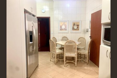 7_photo/94c8cf4e43.8e0eb91ddf13b66a-ATLAS-e42e1f3d-a203-4e1f-a44d-b077943066a8.jpg de apartamento para alugar com 4 quartos, 235m² em Centro, Campinas