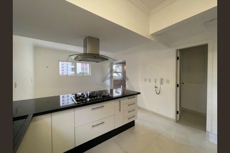 6_photo/94c8cf4e47.c5d1a64dece4f495-ATLAS-427a38a6-bc0a-433f-a47e-0a0b394985cc.jpg de apartamento para alugar com 4 quartos, 300m² em Centro, Campinas