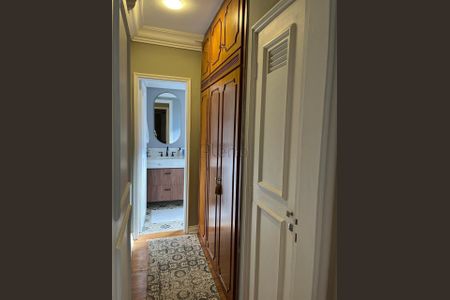 11_photo/94c8cf4ef5.29152d4f95012d72-ATLAS-58f12fb0-1214-4164-b14b-e6fb74d78f12.jpg de apartamento para alugar com 4 quartos, 178m² em Centro, Campinas